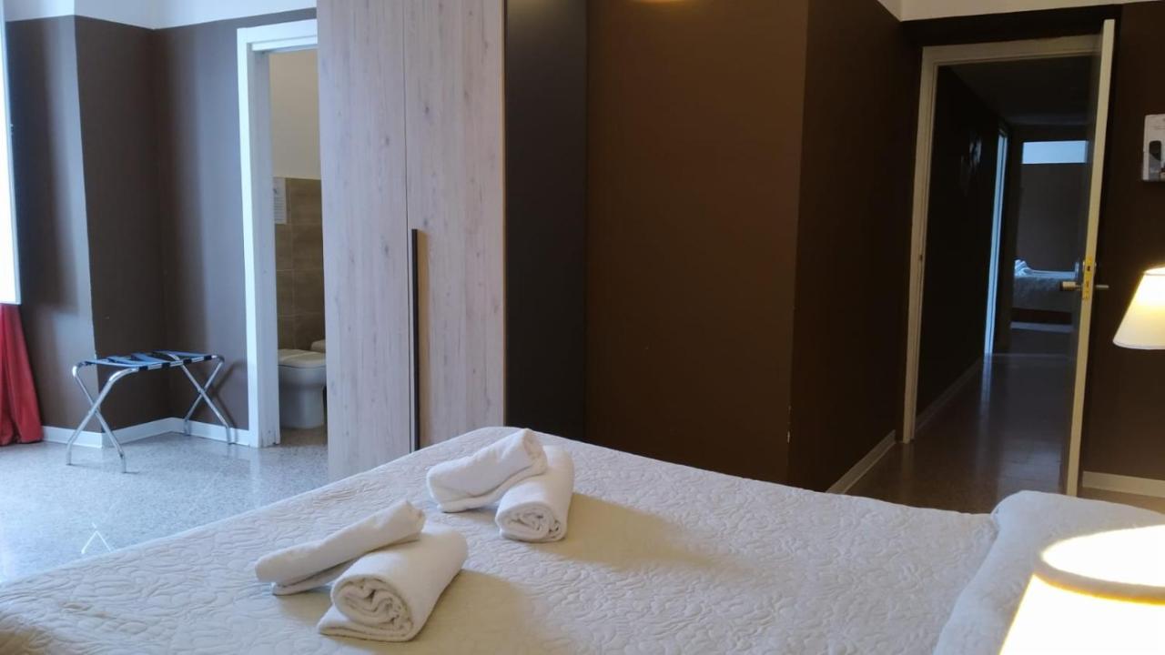 Cconforthotels R&b Affittacamere Bari